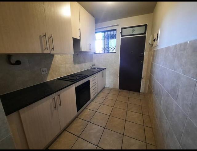 1 BEDROOM PROPERTY TO RENT IN VANDERBIJLPARK CE 1